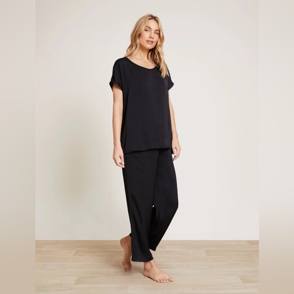 Barefoot Dreams • Washed Satin Tee & Cropped Pant Set Size Small - Picture 4 of 4